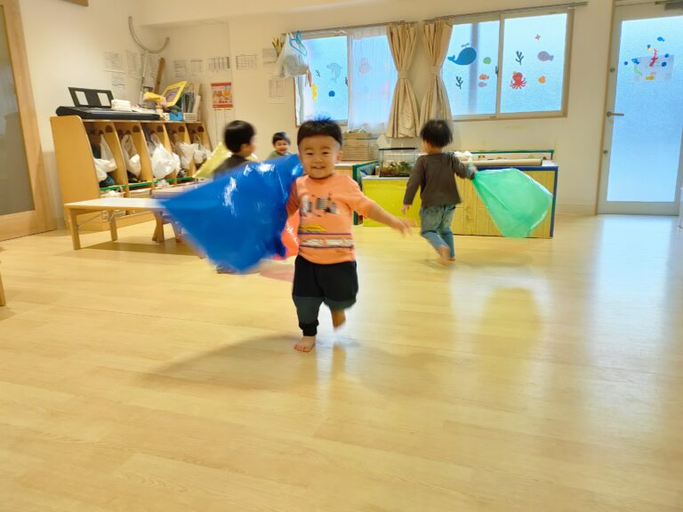 大盛り上がりの室内遊び　その①（1歳児　だいちぐみ）